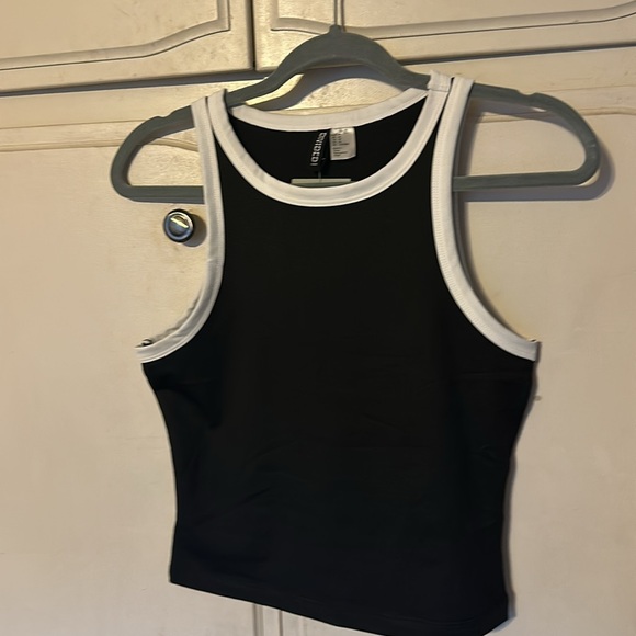 H&M Ribbed Tank Top NWT - Picture 6 of 8